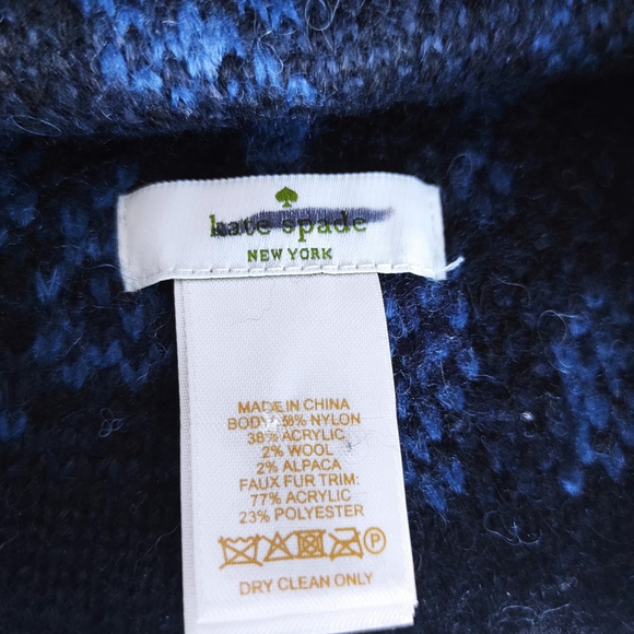 Kate Spade New York Blue Knit Beanie Hat Faux Fur Pom Winter - Picture 3 of 10